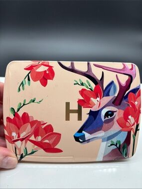 Hourglass Ambient Highlighter Ltd Edition- Deer🦌